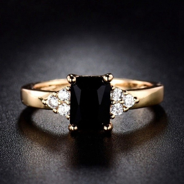 Pierścionek zaręczynowy z kryształem, elegancki, dla kobiet - Wianko - 1