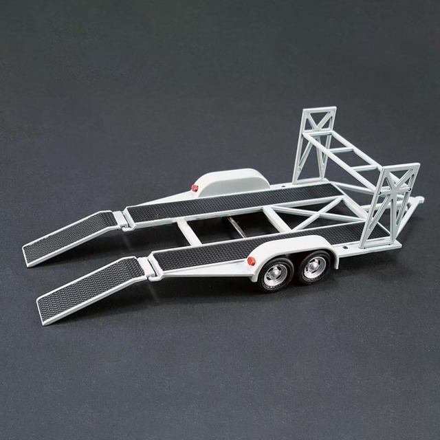 Model samochodu do własnoręcznego złożenia, skala 1:43, trailer z płytą holowniczą, wykonany z odlewanego stopu metali, idealny do tworzenia miniaturowych scen winniczych - Wianko - 3