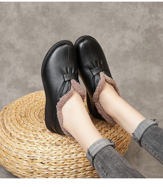 DRKANOL Brand New Damskie futrzane buty zimowe prawdziwa skóra wełniane ciepłe mokasyny w stylu Retro - Wianko - 12