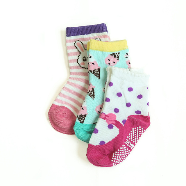 Zestaw 6 bawełnianych skarpetek dla niemowląt 0-5 lat z antypoślizgowymi wzorami dla dziewczynek - Wianko - 6