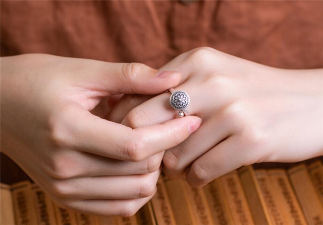 Kreatywny pierścień obrotowy vintage Thai srebrny amulet 925 Sterling Silver dla kobiet (SRI635) - Wianko - 22