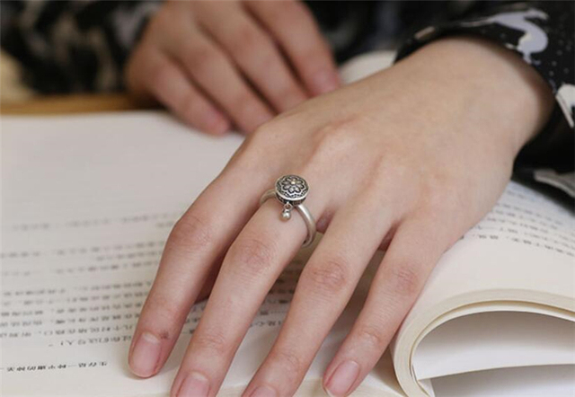 Kreatywny pierścień obrotowy vintage Thai srebrny amulet 925 Sterling Silver dla kobiet (SRI635) - Wianko - 25