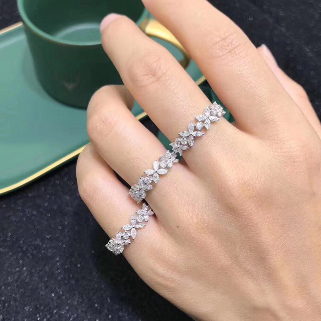 Elegancki pierścionek z kryształem CAOSHI - biżuteria zaręczynowa dla wyjątkowej kobiety - Wianko - 1