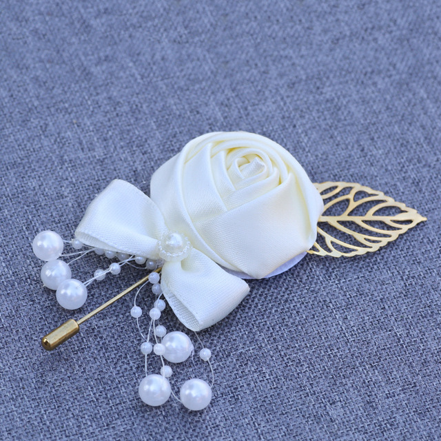 Pan młody drużba: Boutonniere na imprezę, bal, garnitur dla mężczyzn - Handmade satynowa róża, nowy styl pani, tkaniny broszka kwiat - Wianko - 6