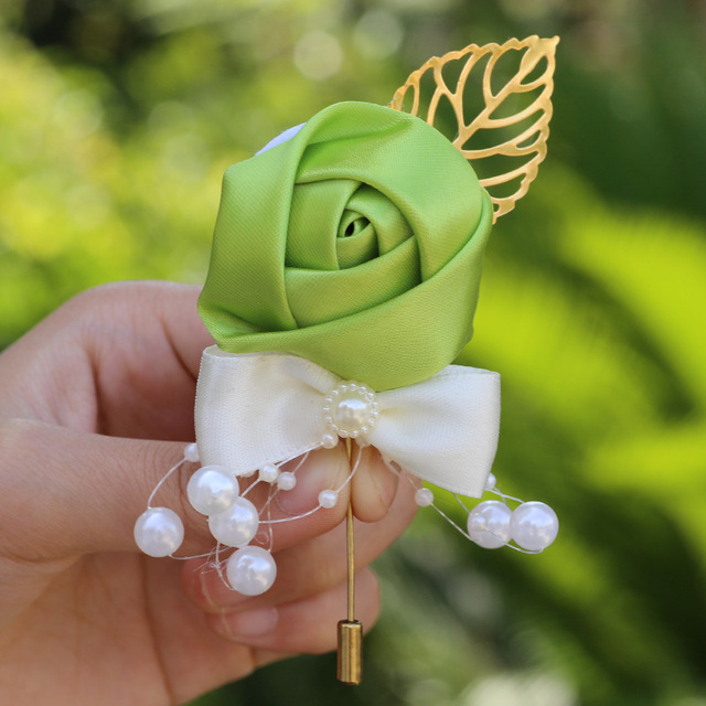 Pan młody drużba: Boutonniere na imprezę, bal, garnitur dla mężczyzn - Handmade satynowa róża, nowy styl pani, tkaniny broszka kwiat - Wianko - 25