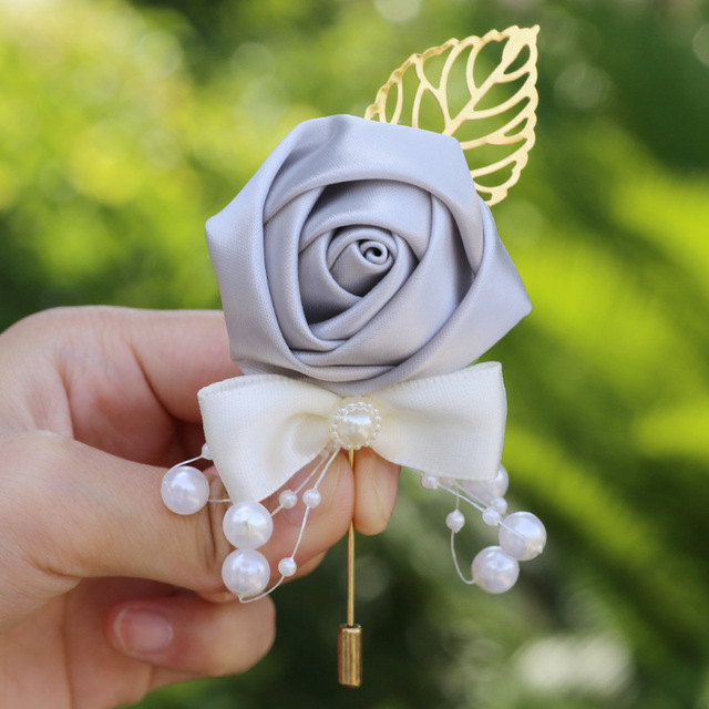 Pan młody drużba: Boutonniere na imprezę, bal, garnitur dla mężczyzn - Handmade satynowa róża, nowy styl pani, tkaniny broszka kwiat - Wianko - 31