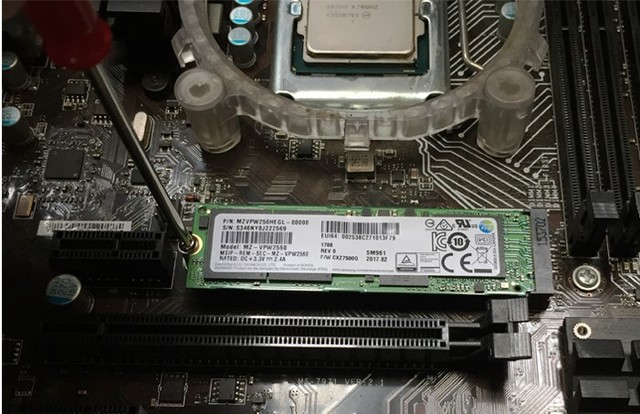 Dysk SSD Samsung PM981 M.2 NVMe PCIe 3.0x4 - 256GB/512GB/1TB Tlc - Wianko - 12