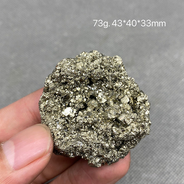 Wisiorek z naturalnym, rzadkim pirytem sześcinnym - błyszczący minerał kamienia i kryształu terapeutycznego - Wianko - 3