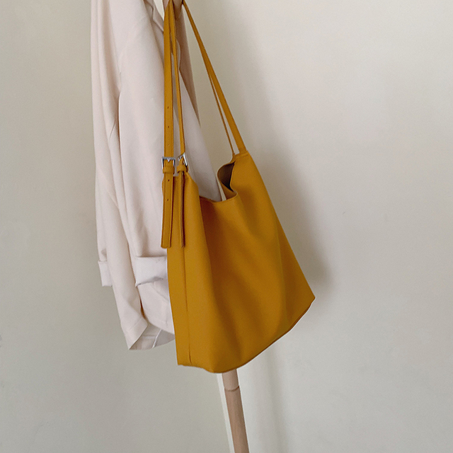 Jednolita żółta torebka na ramię z dużą pojemnością, wykonana z wodoodpornego skóropodobnego materiału PU - Wianko - 73