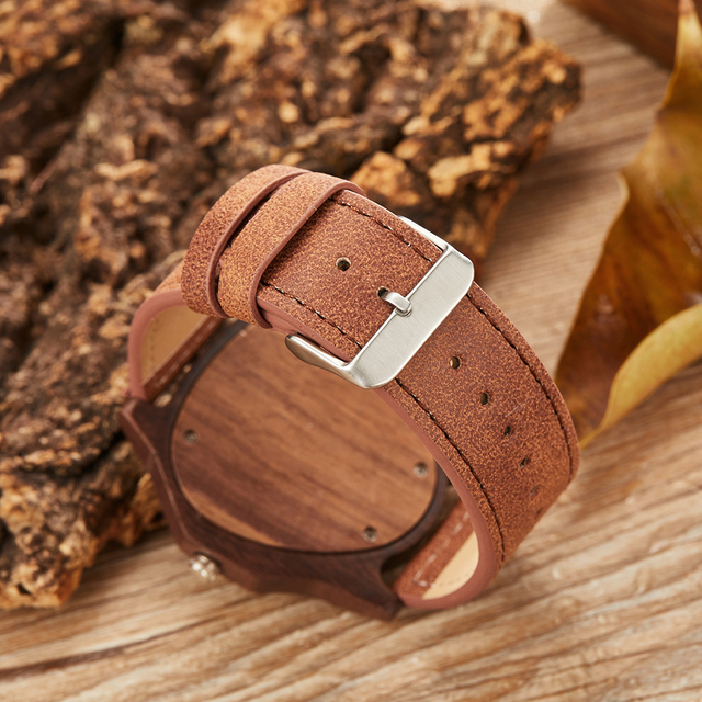 Męski zegarek z drewnianym trójkątnym kopertem, wykonany z naturalnego bambusa, z brązowym skórzanym paskiem - Wianko - 13