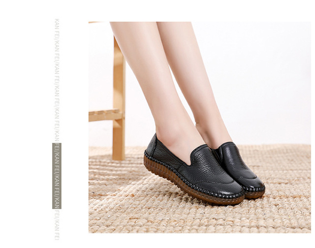 Damskie płaskie mokasyny ze skóry naturalnej AARDIMI - wsuwane buty z wycięciami i kwiatowymi detalami - sportowy design - Wianko - 33