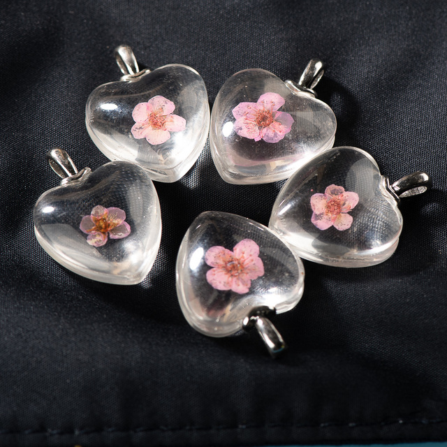 20 sztuk ręcznie wykonanych żelaznych serc z kwiatowym wzorem do naszyjnika - biżuteria - Wianko - 14