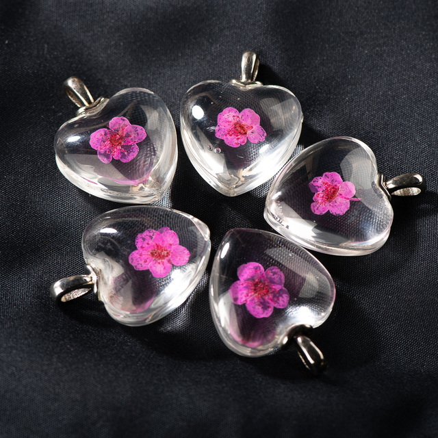 20 sztuk ręcznie wykonanych żelaznych serc z kwiatowym wzorem do naszyjnika - biżuteria - Wianko - 17