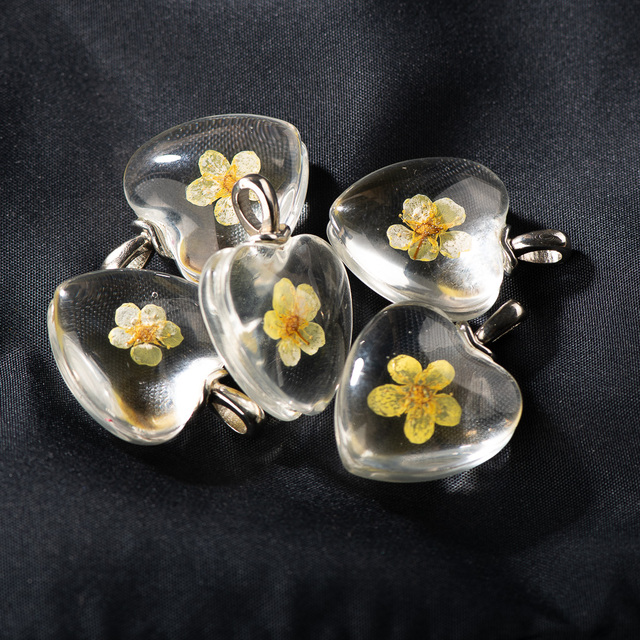 20 sztuk ręcznie wykonanych żelaznych serc z kwiatowym wzorem do naszyjnika - biżuteria - Wianko - 18