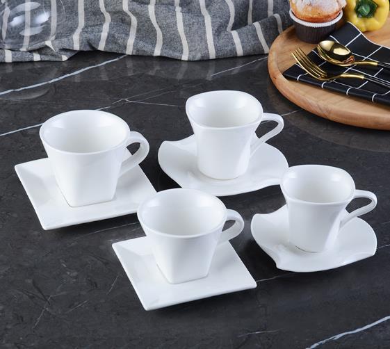 Kubek ceramiczny stylu europejskiego z zestawem filiżanki i spodka do kawy i herbaty - biały, mały i prosty - Wianko - 1