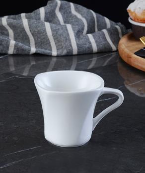 Kubek ceramiczny stylu europejskiego z zestawem filiżanki i spodka do kawy i herbaty - biały, mały i prosty - Wianko - 3