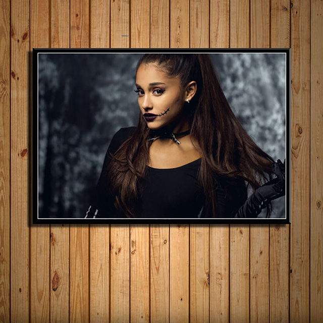 Plakat na płótnie - Ariana Grande, muzyka, piosenkarka, Portret, Artystyczne malowidło, Ozdoba ściany - Wianko - 4