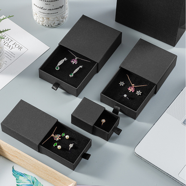 Pudełko na biżuterię czarne z szufladą - idealne na pierścionki, kolczyki i naszyjniki - Wianko - 11