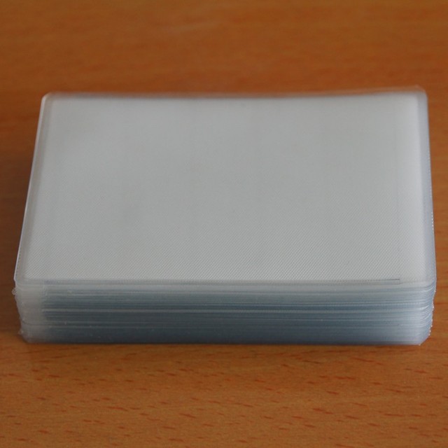 Wodoodporna przezroczysta karta plastikowa etui na identyfikator i karty kredytowe - Wianko - 11