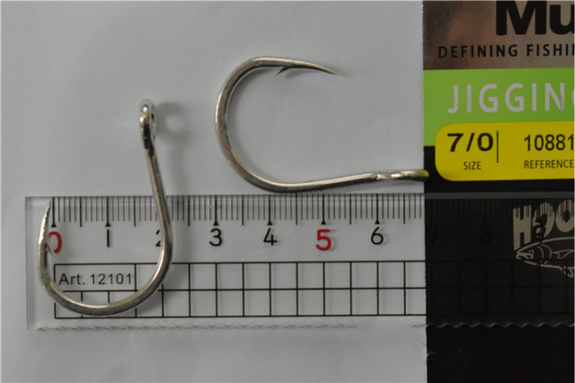 Mustad 10881 Jigging - 3 paczki haczyków stalowych wysokowęglowych do wędkarstwa morskiego - duże, kolczaste z otworem do Squid Carp Hardbait Hook Peche - Wianko - 6