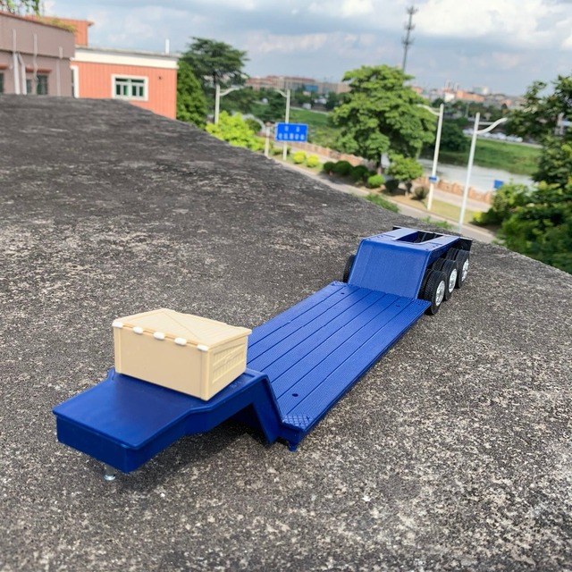Model zabawkowy ciężarówki z przyczepą, skala 1:32, 45cm - modyfikowana scena transportu samochodowego - Wianko - 4