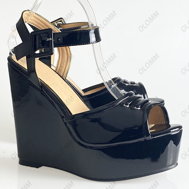 Eleganckie letnie sandały na platformie Olomm Handmade - czarne, niebieskie, rozmiar 35-47, patentowane klamry i kliny z peep toe - Wianko - 11