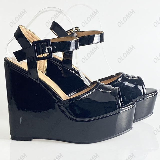 Eleganckie letnie sandały na platformie Olomm Handmade - czarne, niebieskie, rozmiar 35-47, patentowane klamry i kliny z peep toe - Wianko - 12