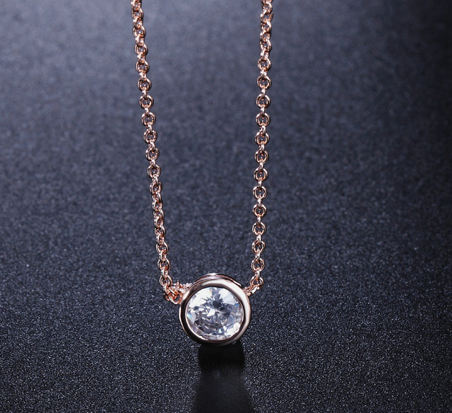 Naszyjnik z wisiorkiem DAN'S ELEMENT kryształowa biżuteria w kolorze różowego złota DE-N388 - Wianko - 7