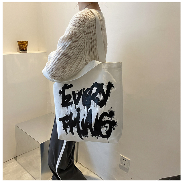 Duża damska torba na ramię z nadrukiem graffiti - moda, pojemna i nowoczesna - Wianko - 12