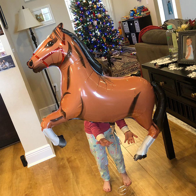 Duży Koń z Balonów Foliowych - Dekoracje na Przyjęcie Urodzinowe dla Dzieci - Klasyczne Zabawki - Wianko - 1