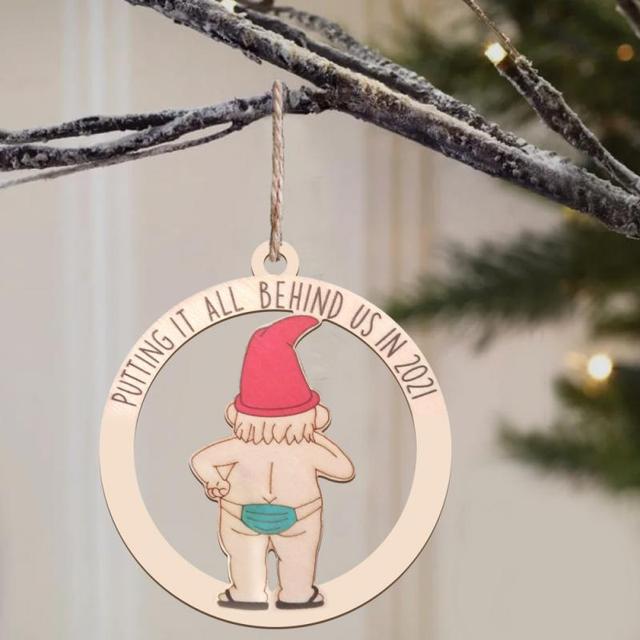 Dekoracyjny drewniany naszyjnik świąteczny z personalizacją - idealna ozdoba na choinkę dla dzieci - Wianko - 4
