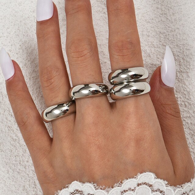 Pierścienie proste minimalistyczne z gładkim wzorem - nowoczesna biżuteria dla kobiet - Wianko - 1