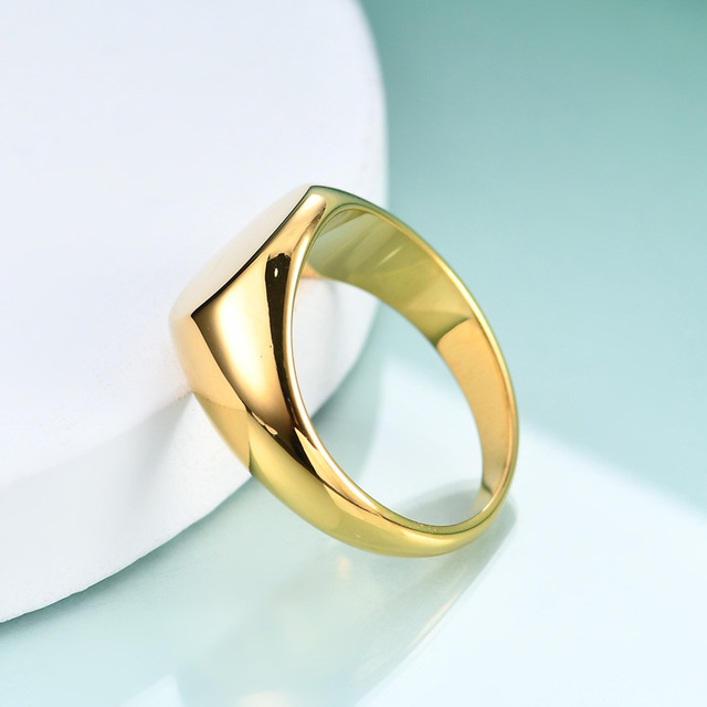 Owalny pierścień ze stali nierdzewnej z personalizowaną datą, złoty, Dainty - spersonalizowany prezent ślubny dla kobiet - Wianko - 3