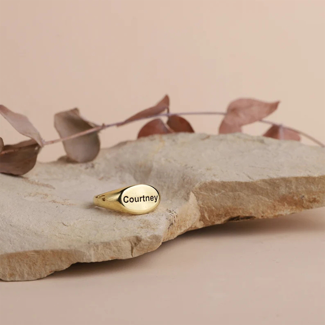 Owalny pierścień ze stali nierdzewnej z personalizowaną datą, złoty, Dainty - spersonalizowany prezent ślubny dla kobiet - Wianko - 6