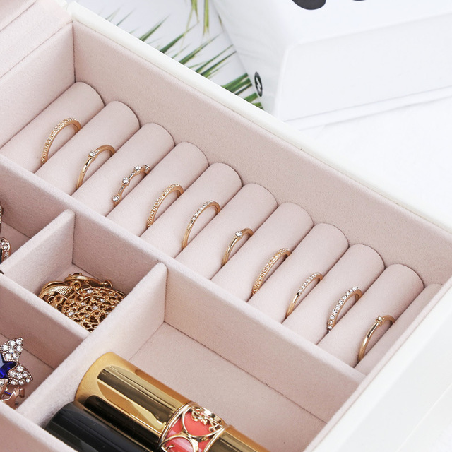 Organizer biżuterii o dużej pojemności z podwójną szufladą - idealne miejsce na kolczyki i pierścionki - Wianko - 6