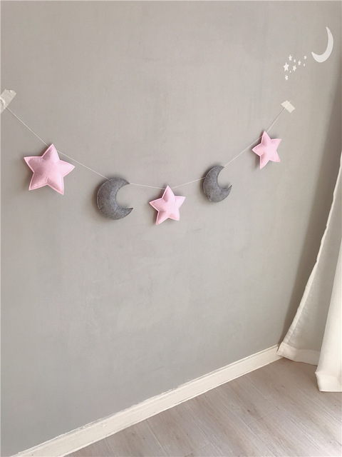 Ręcznie robiona dekoracja do pokoju dziecięcego - chmury i księżyc w stylu skandynawskim - Wianko - 12