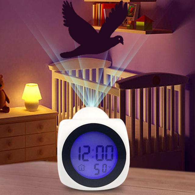 Inteligentny budzik LED z projekcją czasu i czujnikiem temperatury do dekoracji domu i biura - Wianko - 1