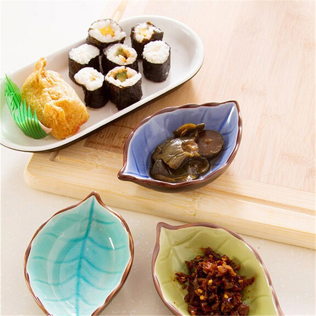 Kreatywny zestaw ceramicznych talerzy na sushi i przekąski, idealny do kuchni japońskiej - Wianko - 1