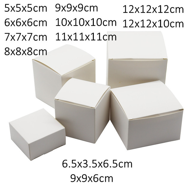 20 papierowych pudełek cukierków na ślub w kształcie kwadratów - białe, kartonowe - Wianko - 1