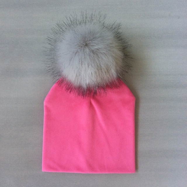 Jesienno-zimowy jednokolorowy aksamitny kapelusz dziecięcy z pomponem - dziewczęcy - Wianko - 5