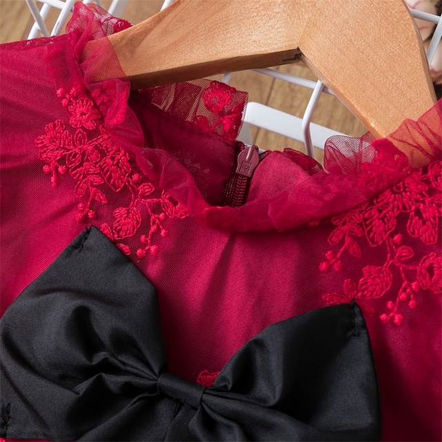 Czerwona sukienka dla dziewczynki z długim rękawem i białymi kropkami - ubranie na jesień świąteczne - Wianko - 40