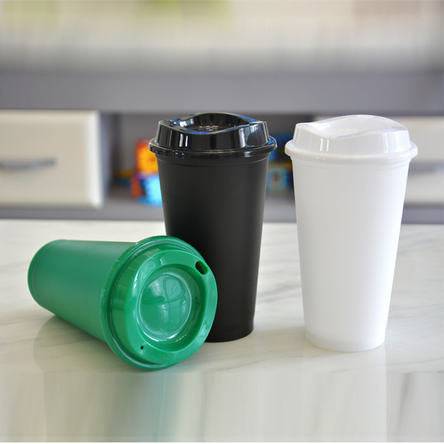 Kubek podróżny z plastiku o pojemności 16oz, w klasycznym kształcie, matowym wykończeniu i pokrywką, nie zawierający BPA - Wianko - 4