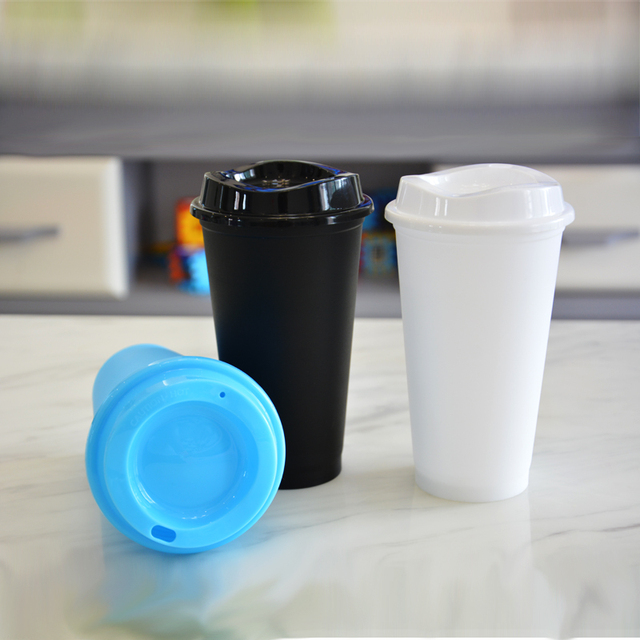 Kubek podróżny z plastiku o pojemności 16oz, w klasycznym kształcie, matowym wykończeniu i pokrywką, nie zawierający BPA - Wianko - 5