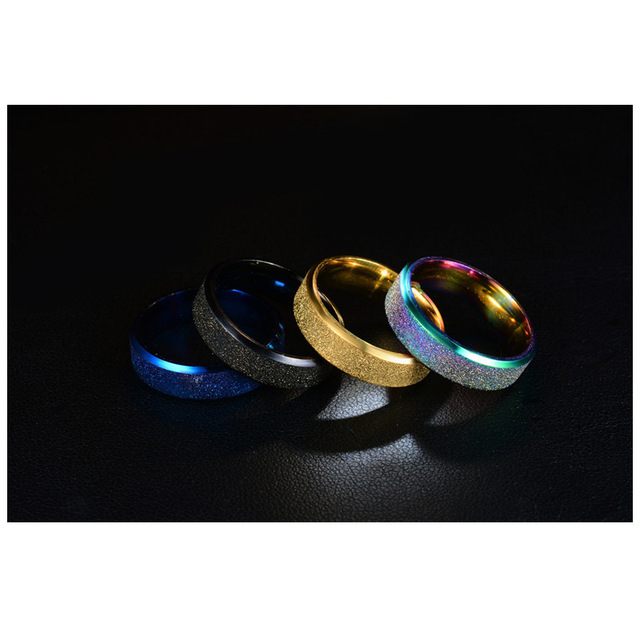 Kolorowa matowa obrączka ze stali tytanowej dla mężczyzn i kobiet z piaskowaną paską ze stali nierdzewnej - Wianko - 20