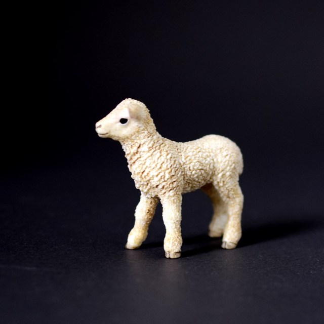 5cm PVC modele owiec jagnięcych - figurki zwierząt gospodarskich, zabawki i prezenty - Wianko - 6
