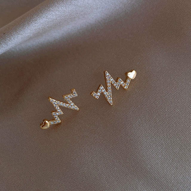 Kolczyk sztyftowy z błyszczącym, klasycznym wzorem Nowa moda Krean Style i ozdobionymi kamykami Rhinestone w kształcie tętnienia serca dla kobiet - Wianko - 40