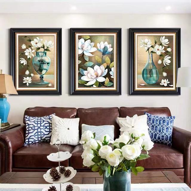 Amerykański plakat kwiatowy - elegancka sofa do salonu, idealna dekoracja ściany i jadalni - Wianko - 1