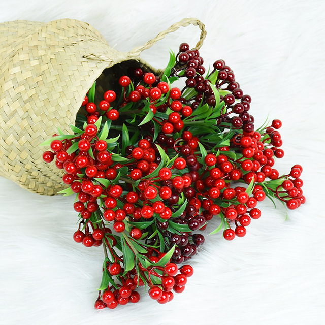 Bukiet 7 oddziałów czerwonej sztucznej jagody - wiśniowe pręciki, idealne na Boże Narodzenie i Nowy Rok - Wianko - 8