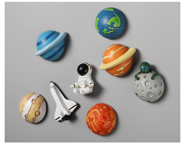 Magnes na lodówkę 3D z astronautą i planetami - Wianko - 6