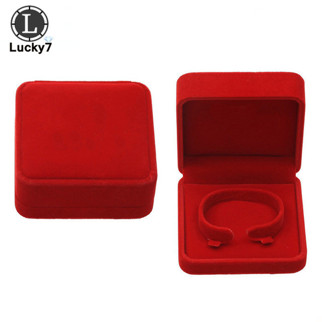 Luksusowe czerwone aksamitne pudełko na biżuterię - idealne do przechowywania obrączek, kolczyków i naszyjników - Wianko - 9